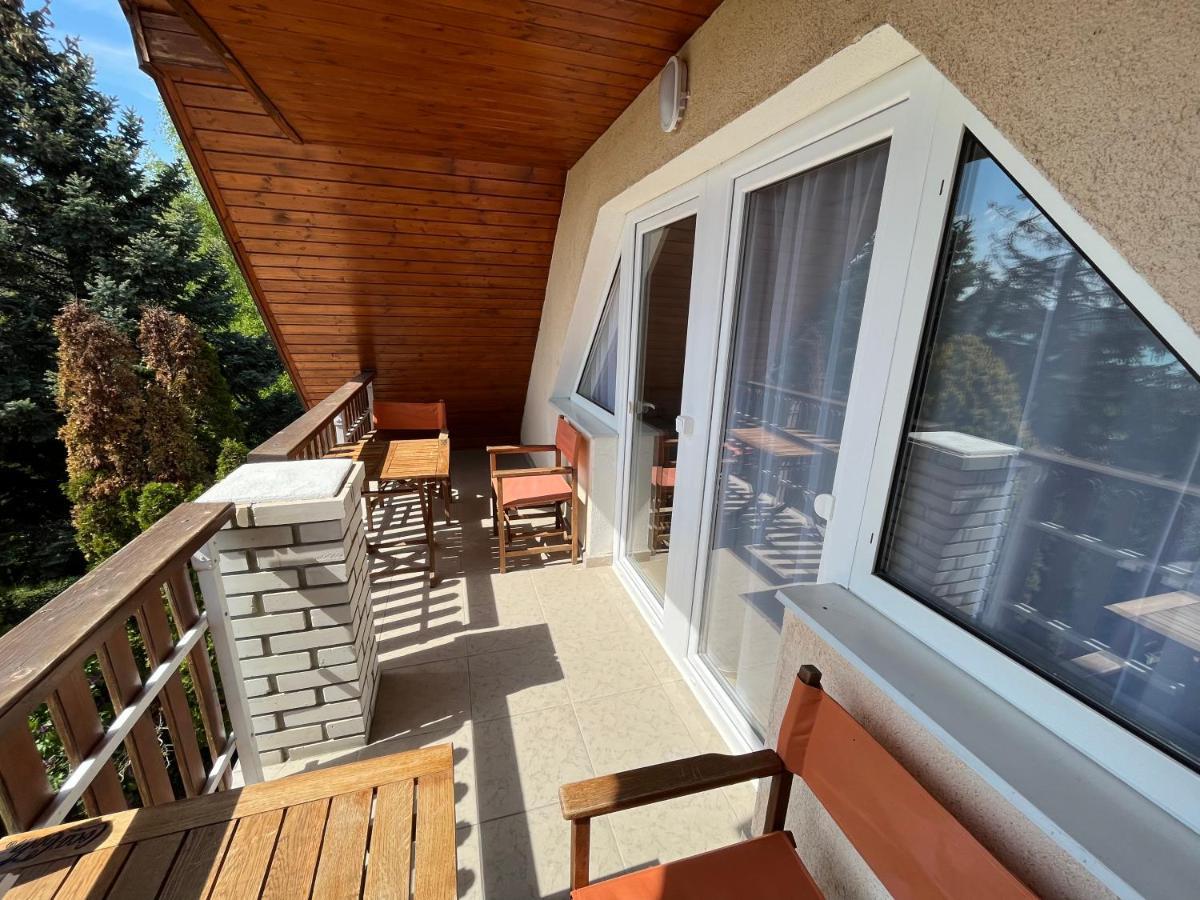 Balatonfůzfő Sunset Beach Apartman מראה חיצוני תמונה