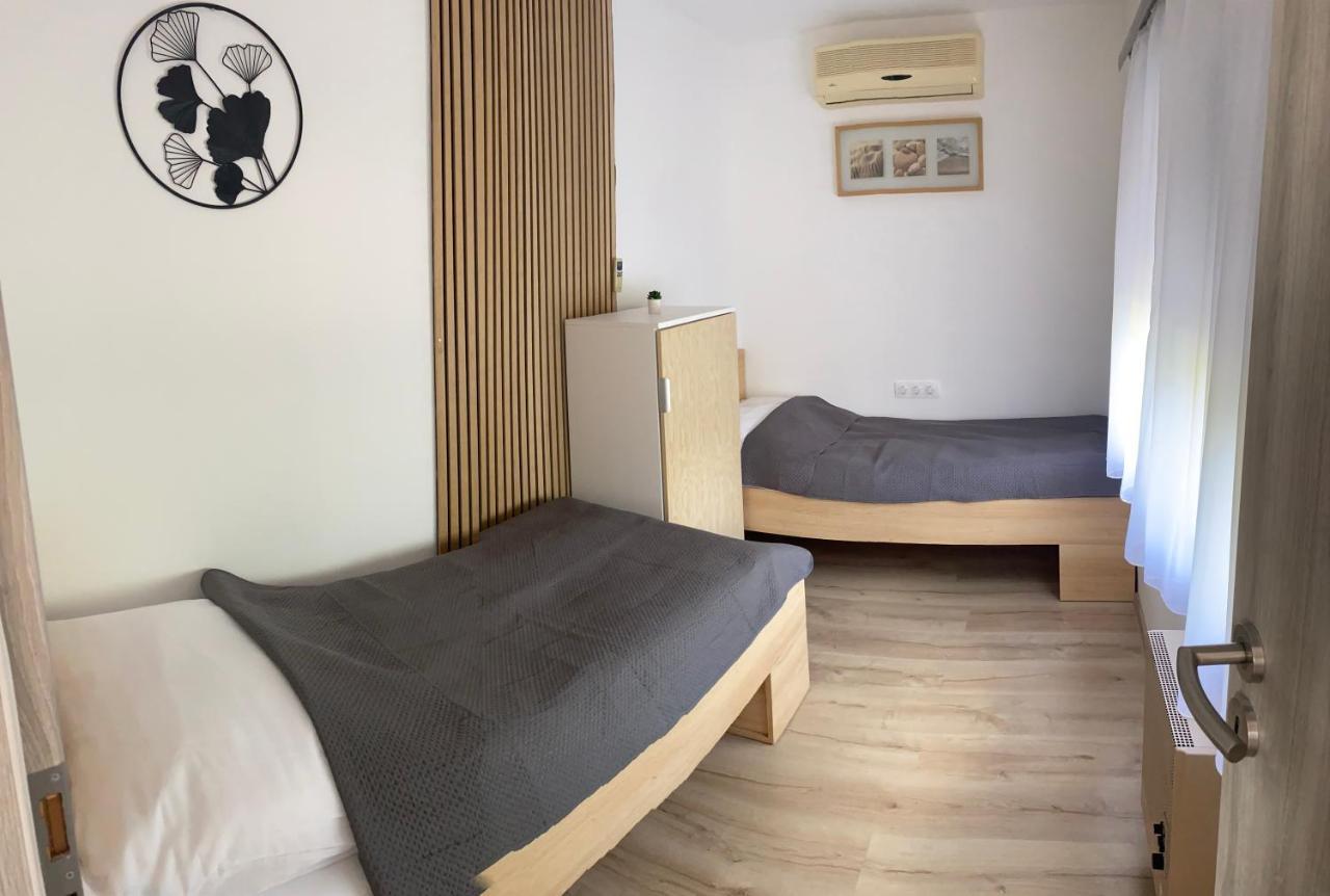 Balatonfůzfő Sunset Beach Apartman מראה חיצוני תמונה