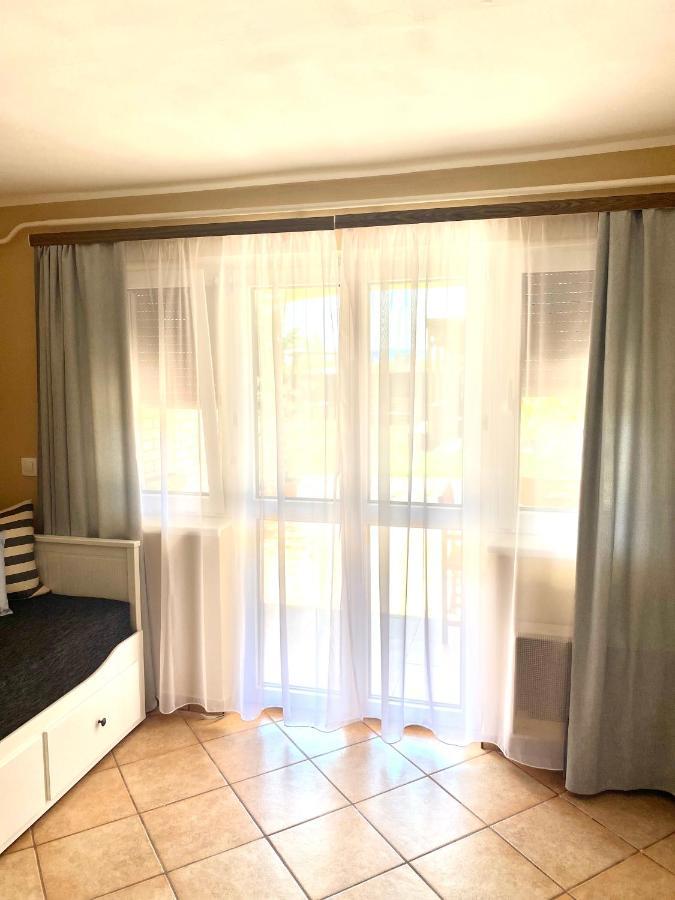 Balatonfůzfő Sunset Beach Apartman מראה חיצוני תמונה